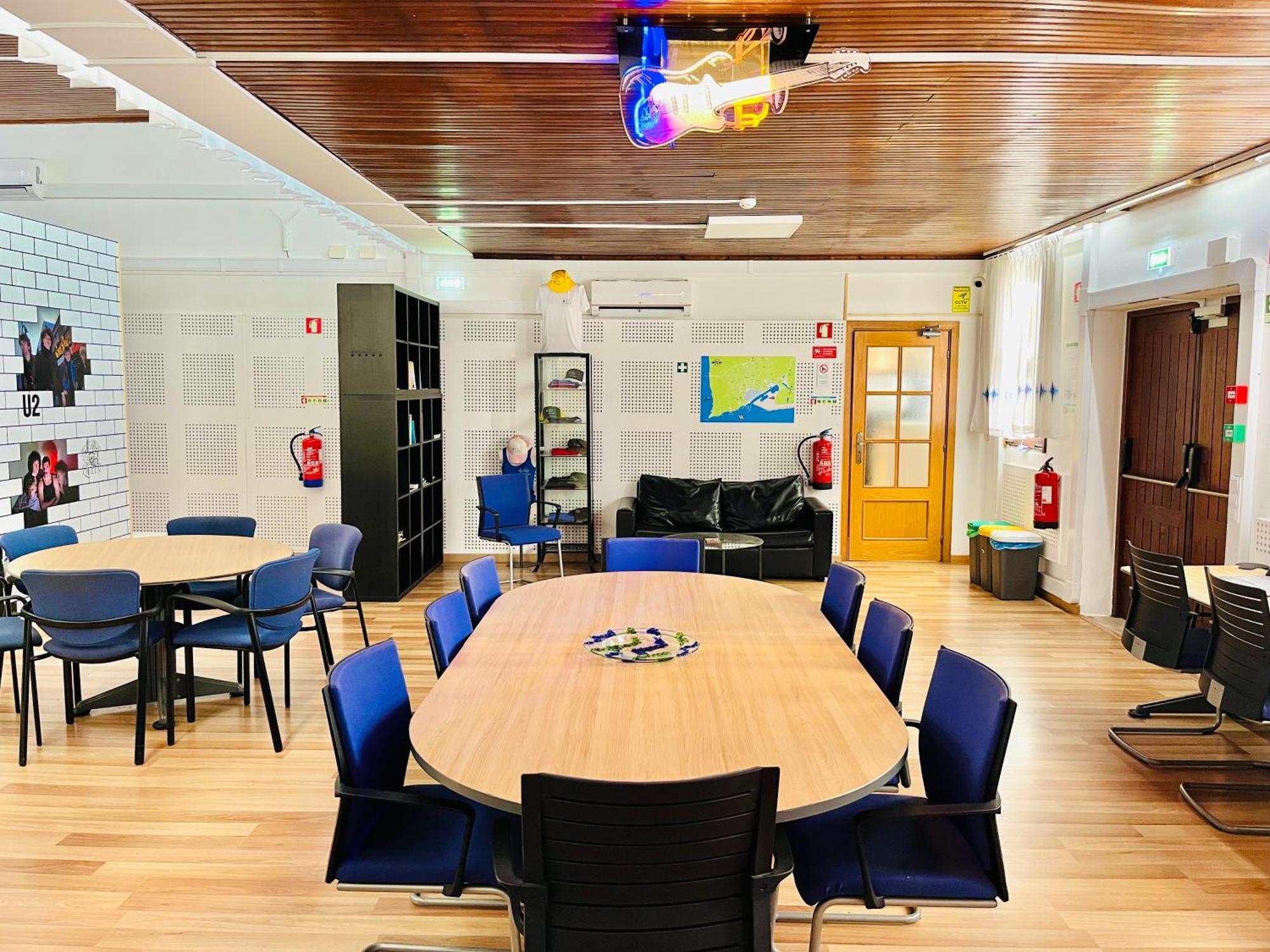 Lagos Central Rock School Hostel ,Algarve מראה חיצוני תמונה