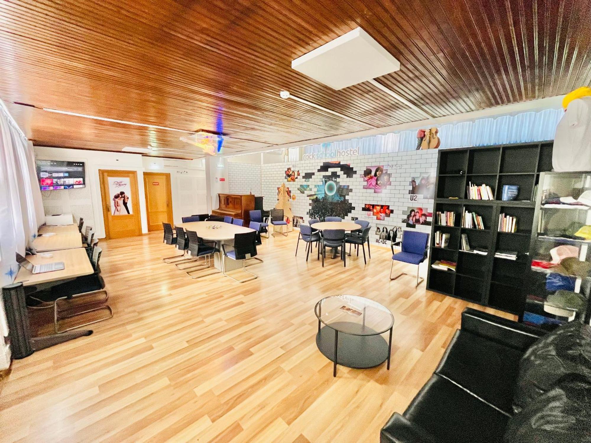 Lagos Central Rock School Hostel ,Algarve מראה חיצוני תמונה